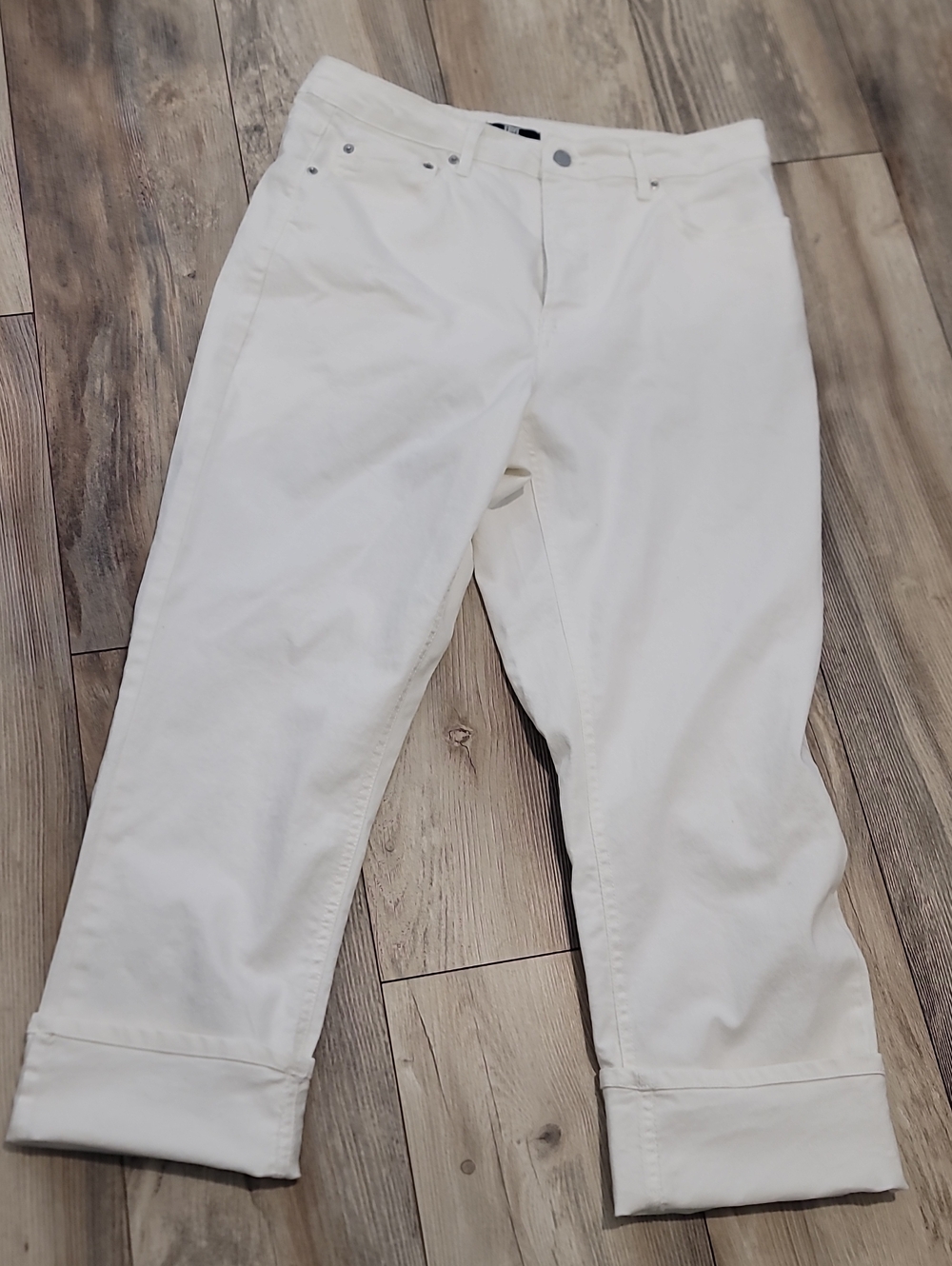Like New FRYE Jeans